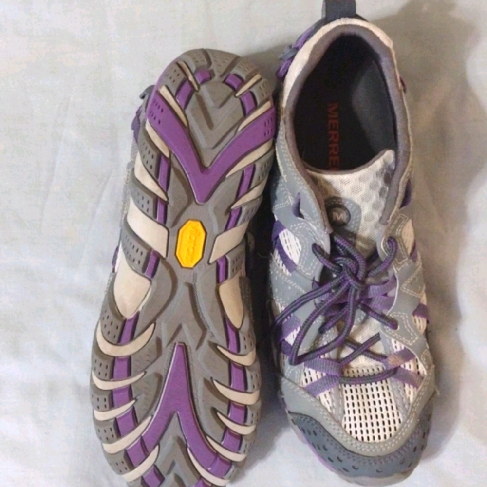 Merrell Sneakers - Picture 3 of 4